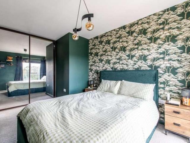 1 bed flat for sale