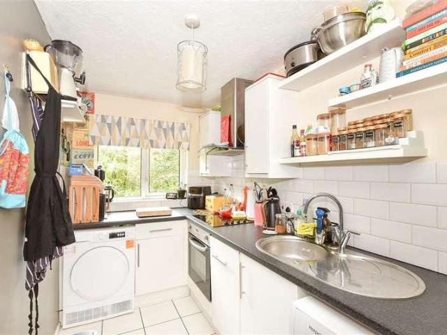 1 bed flat for sale