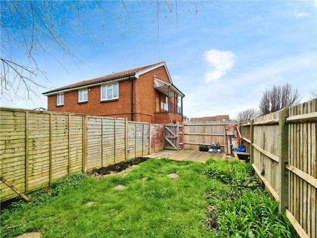 1 bed flat for sale