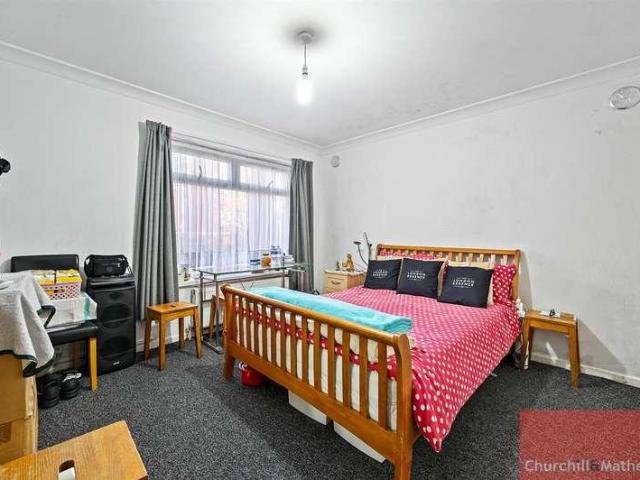 1 bed flat for sale