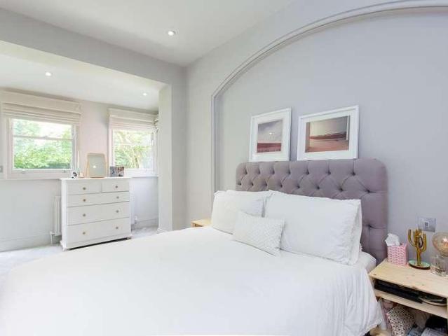 1 bed flat for sale