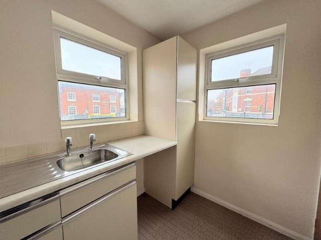 1 bed flat for sale