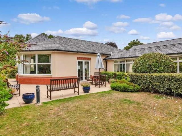 1 bed flat for sale