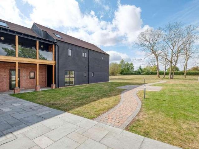 1 bed flat for sale