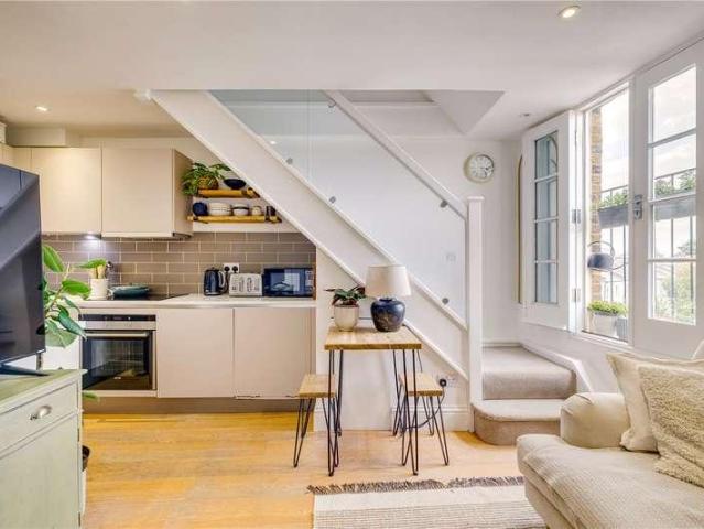 1 bed flat for sale