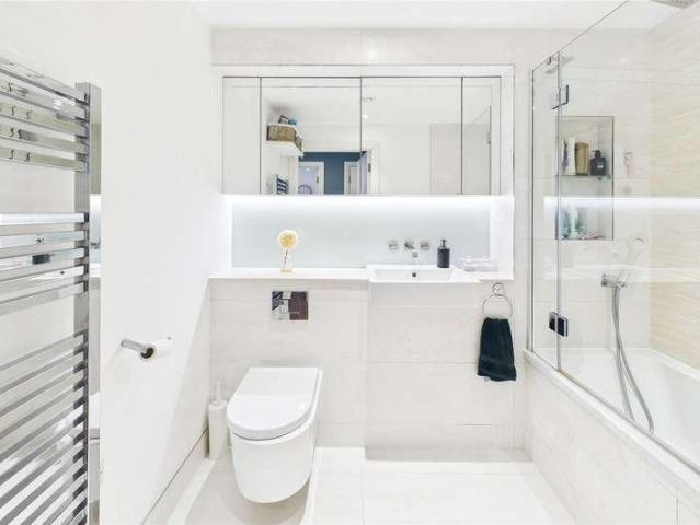 1 bed flat for sale