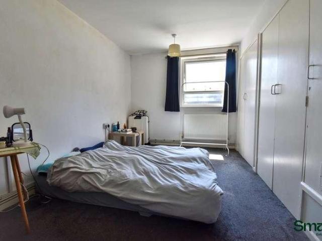 1 bed flat for sale
