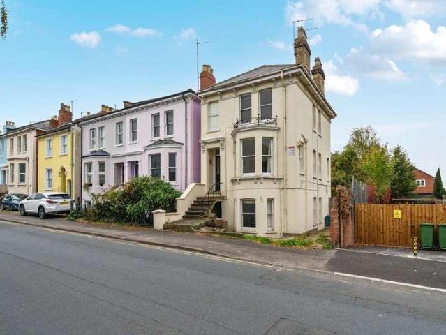 1 bed flat for sale