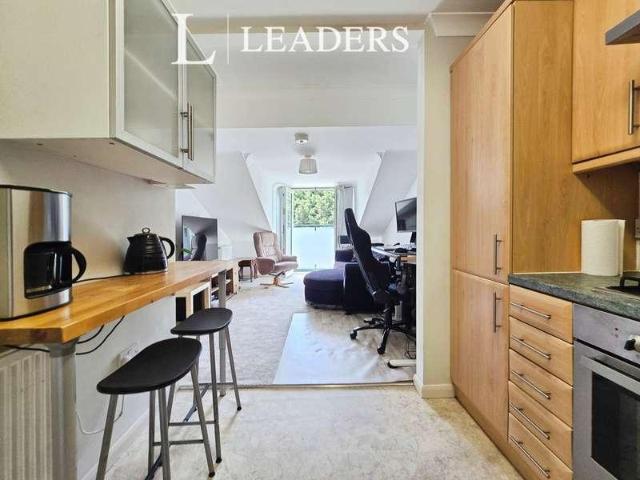 1 bed flat for sale