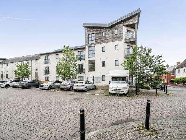 1 bed flat for sale