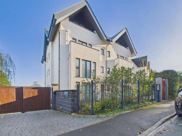 1 bed flat for sale