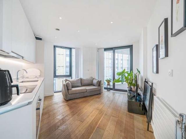 1 bed flat for sale