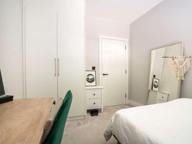 1 bed flat for sale