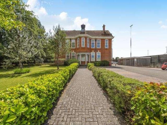 1 bed flat for sale