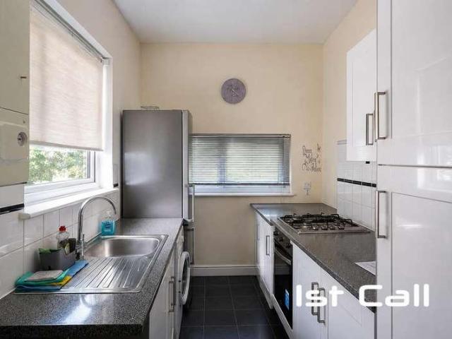 1 bed flat for sale