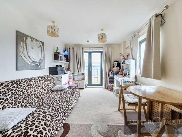1 bed flat for sale