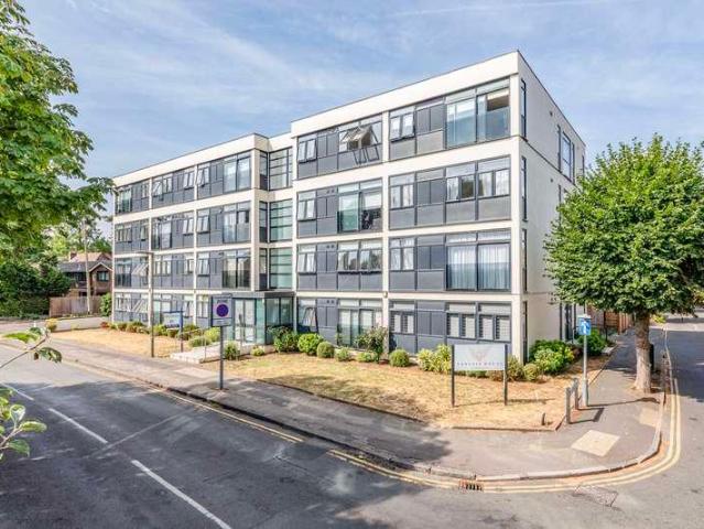 1 bed flat for sale