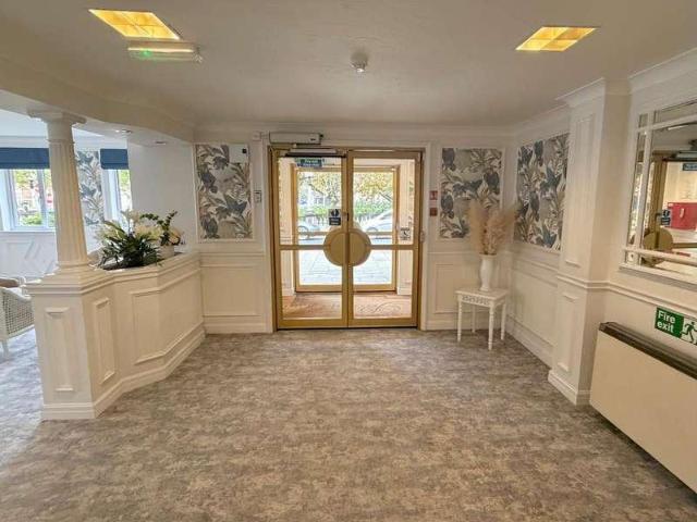 1 bed flat for sale