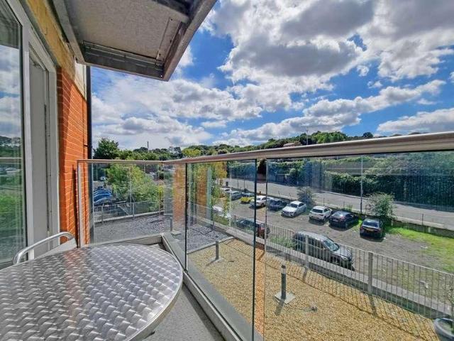 1 bed flat for sale