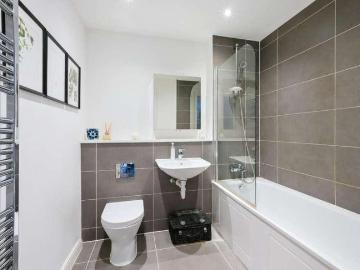1 bed flat for sale