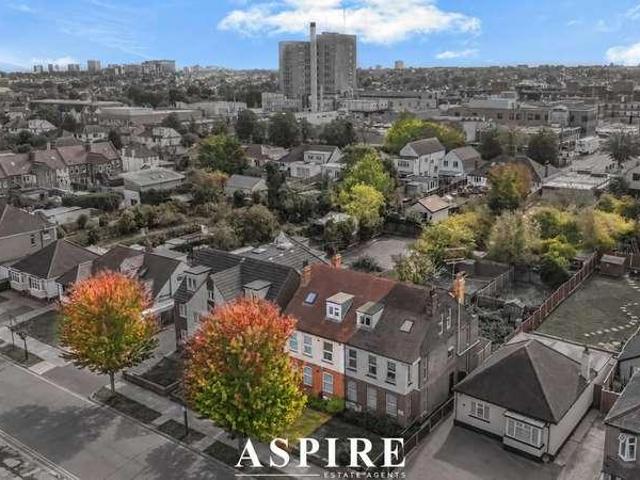1 bed flat for sale
