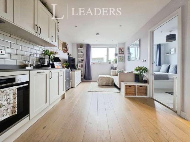 1 bed flat for sale