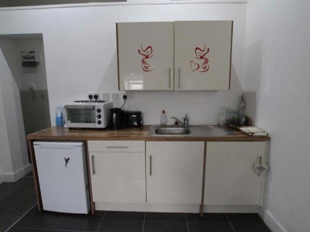 1 bed flat for sale