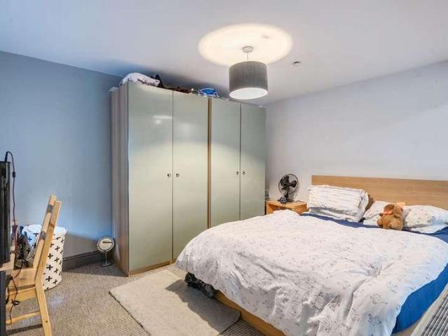 1 bed flat for sale