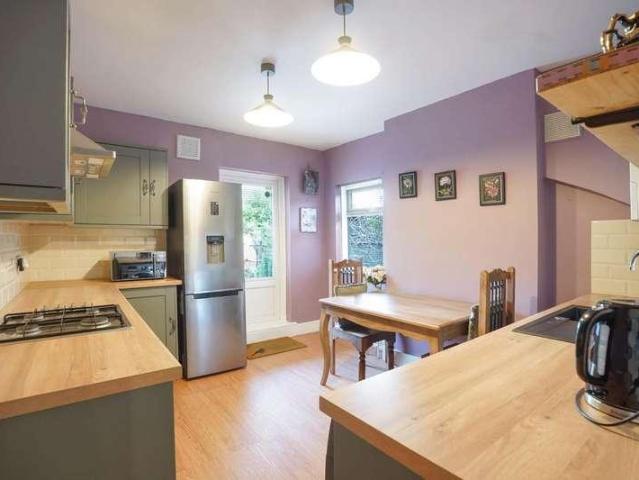 1 bed flat for sale