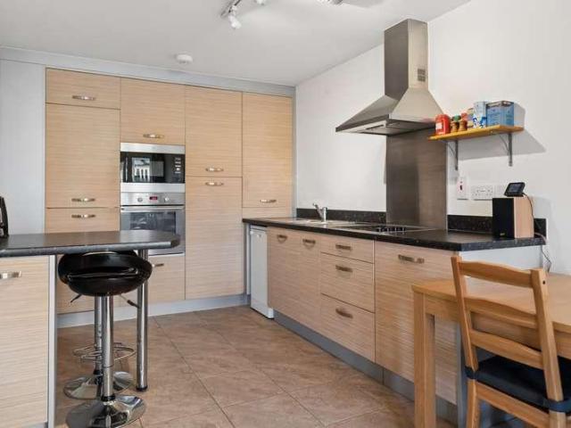1 bed flat for sale