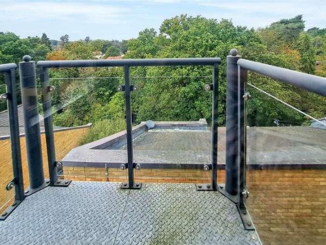 1 bed flat for sale