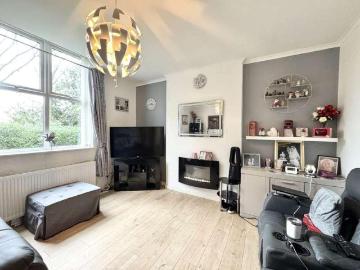 1 bed flat for sale