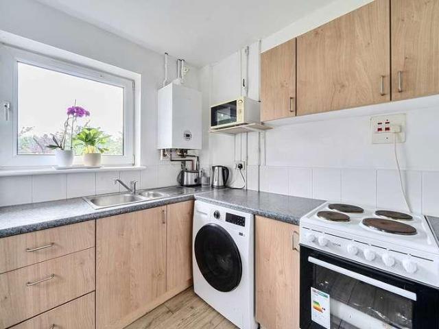 1 bed flat for sale