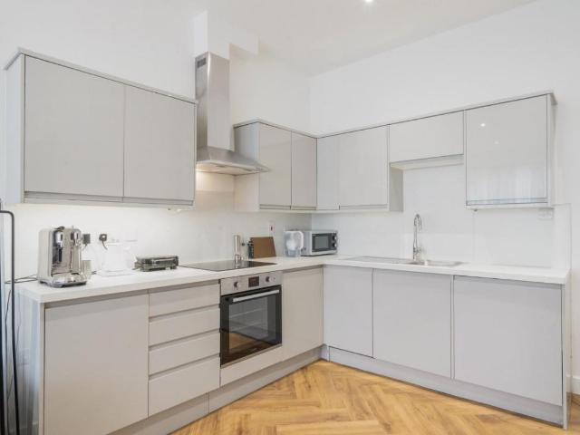 1 bed flat for sale