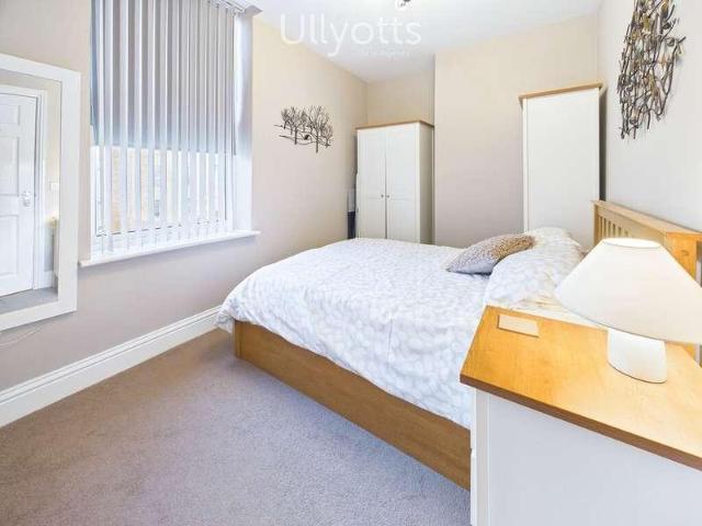 1 bed flat for sale