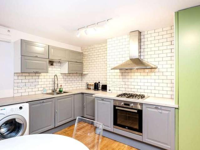 1 bed flat for sale