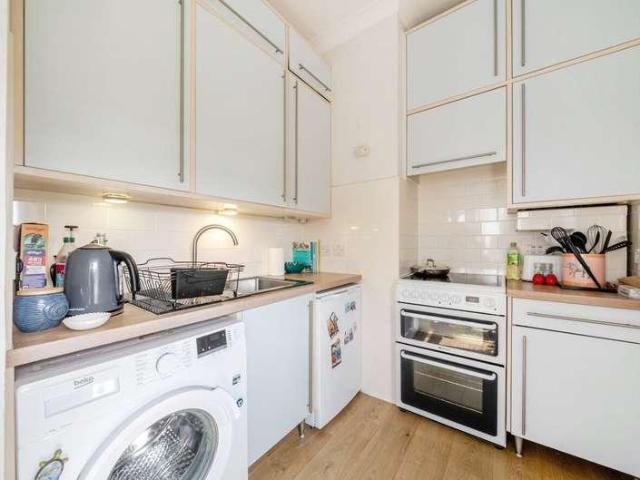 1 bed flat for sale