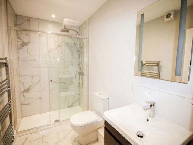 1 bed flat for sale