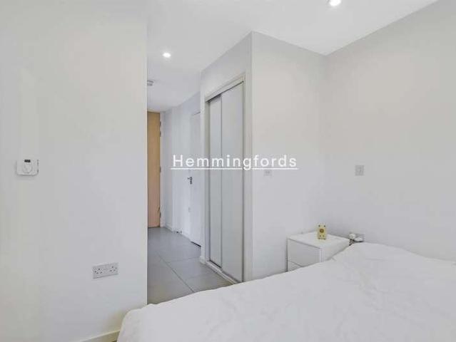 1 bed flat for sale