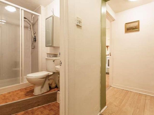 1 bed flat for sale