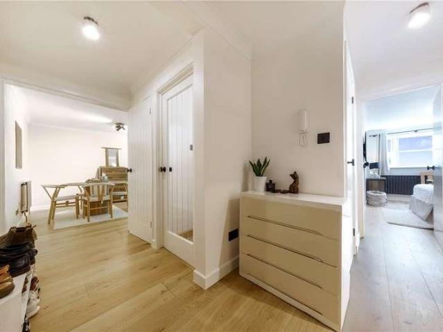 1 bed flat for sale