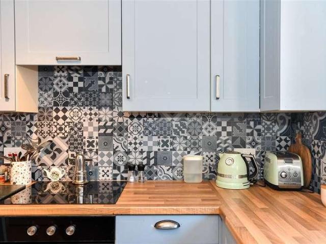 1 bed flat for sale