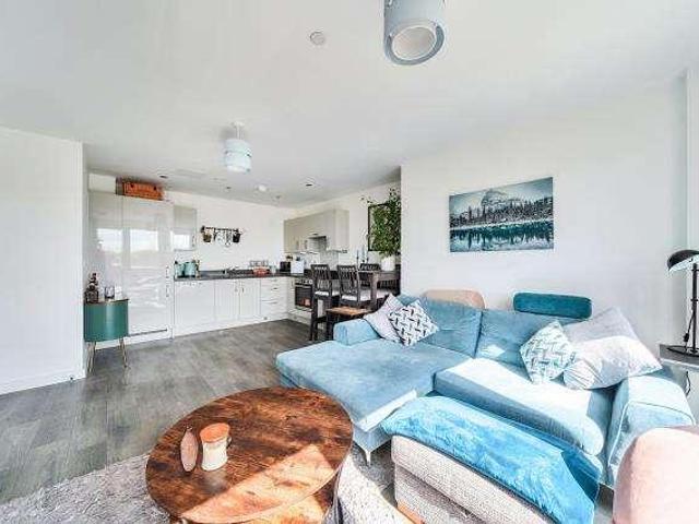 1 bed flat for sale