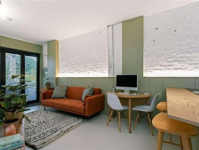 1 bed flat for sale