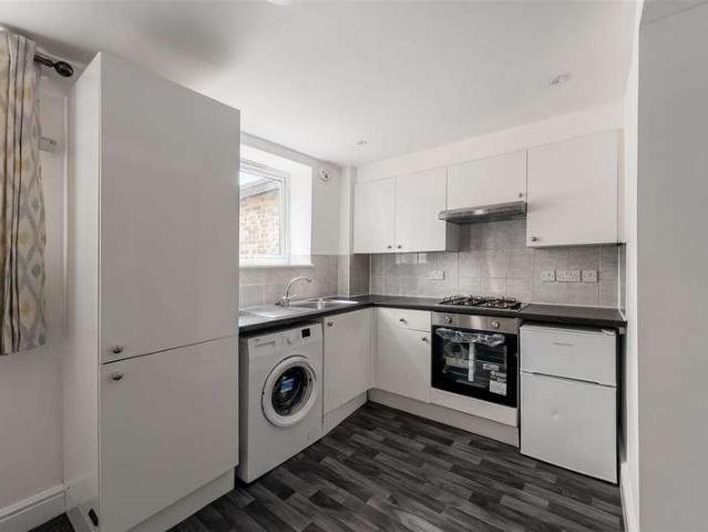 1 bed flat for sale