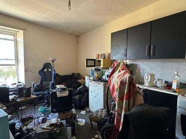 1 bed flat for sale