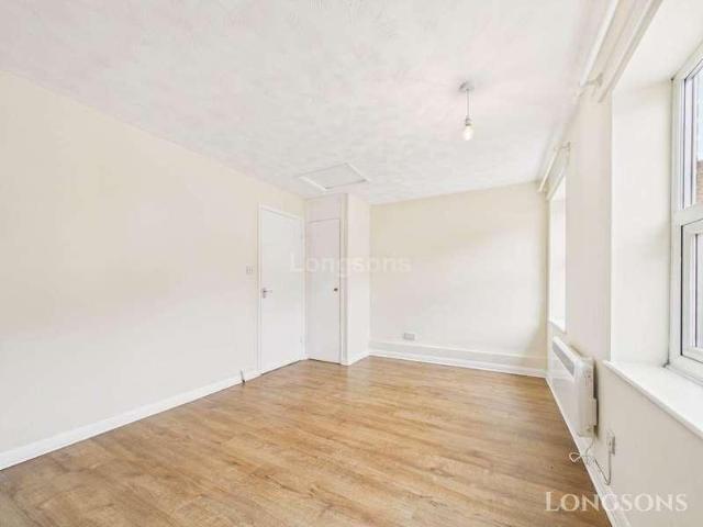 1 bed flat for sale
