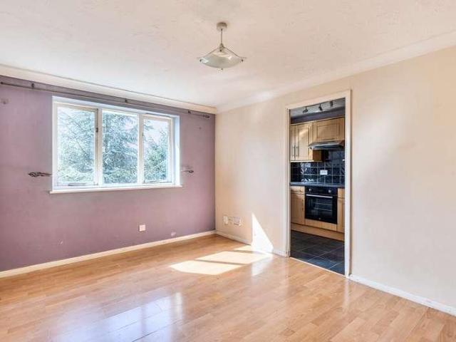 1 bed flat for sale