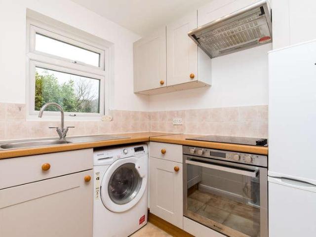 1 bed flat for sale