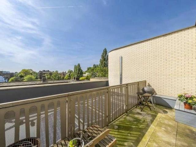 1 bed flat for sale